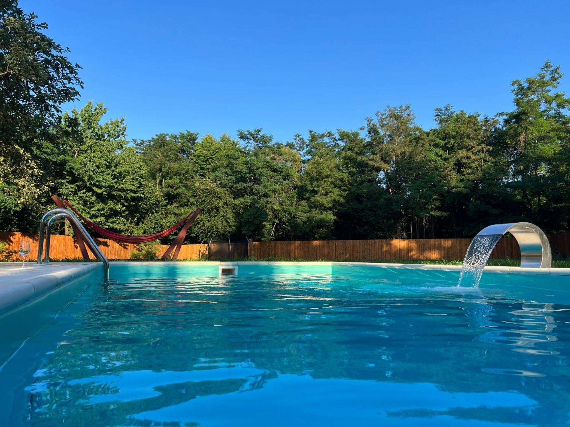 Horace Guesthouse Pool & Hot Tub & Bikes & River Dejani Екстер'єр фото